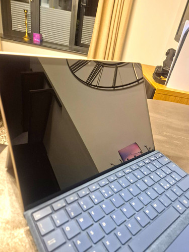Microsoft surface pro - pro, +